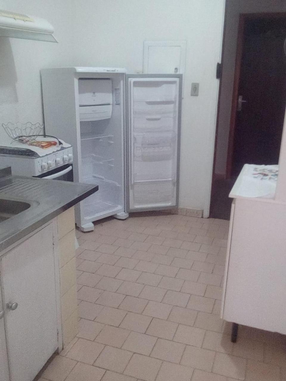 Apartamento Kit Otima Localizacao - Águas de Lindóia Exterior foto